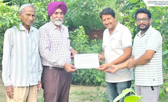 ਸੰਕਲਪ ਸੁਸਾਇਟੀ ਦੁਆਰਾ ਲਾਏ ਬੂਟਿਆਂ ਦਾ ਵਣ ਰੇਂਜ ਅਫ਼ਸਰ ਦੁਆਰਾ ਨਿਰੀਖਣ