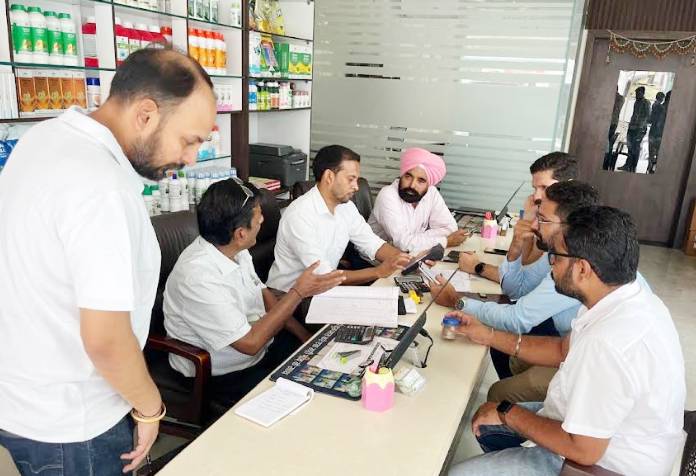 ਯੂਰੀਆ ਖਾਦ ਦੀ ਵੱਧ ਵਿਕਰੀ ਸਬੰਧੀ ਕੀਤੀ ਚੈਕਿੰਗ