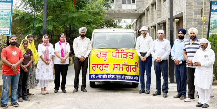 ਦੇਸ਼ ਭਗਤ ਗਲੋਬਲ ਸਕੂਲ ਵੱਲੋਂ ਹੜ੍ਹ ਪ੍ਰਭਾਵਿਤ ਲੋਕਾਂ ਲਈ ਰਾਹਤ ਸਮੱਗਰੀ ਭੇਜੀ ਗਈ