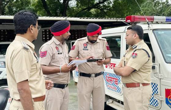 ਅਮਨ-ਕਾਨੂੰਨ ਦੀ ਸਥਿਤੀ ਬਣਾਈ ਰੱਖਣ ਲਈ ਪੀ.ਸੀ.ਆਰ ਮੋਟਰਸਾਈਕਲ ਅਤੇ 112 ਹੈਲਪਲਾਈਨ ਟੀਮਾਂ ਨੂੰ ਜਾਰੀ ਕੀਤੀਆਂ ਵਿਸ਼ੇਸ਼ ਹਦਾਇਤਾਂ