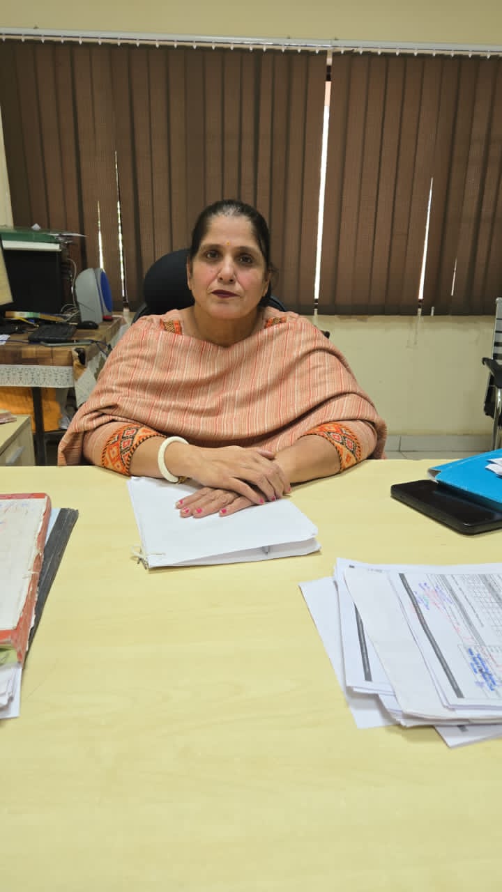 ਜਿਲਾ ਖਜਾਨਾ ਦਫਤਰ ਅੰਮ੍ਰਿਤਸਰ ਵਿਖੇ ਪੰਜਾਬ ਸਰਕਾਰ  ਪੈਨਸ਼ਨਰ ਸੇਵਾ ਮੇਲਾ 13 ਨਵੰਬਰ ਤੋਂ 15 ਨਵੰਬਰ ਤੱਕ