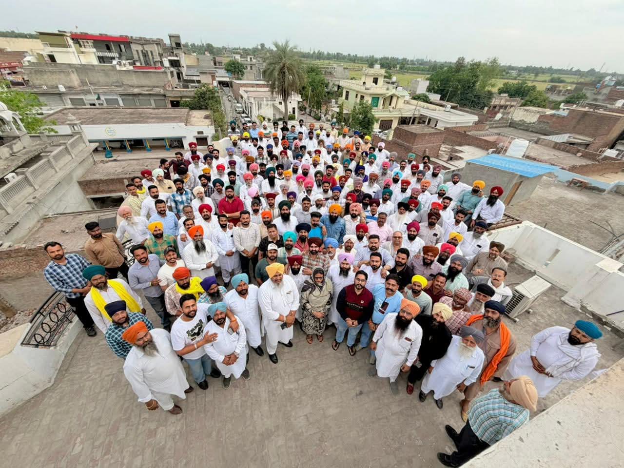 ਪੱਟੀ ਹਲਕੇ ਨਾਲ ਸੰਬੰਧਿਤ ਆਗੂਆਂ ਨੇ ਮੀਟਿੰਗ ਦੌਰਾਨ ਲਾਲਜੀਤ ਭੁੱਲਰ ਦੇ ਹੱਕ ‘ਚ ਇਕਜੁੱਟਤਾ ਦਾ ਪ੍ਰਗਟਾਵਾ