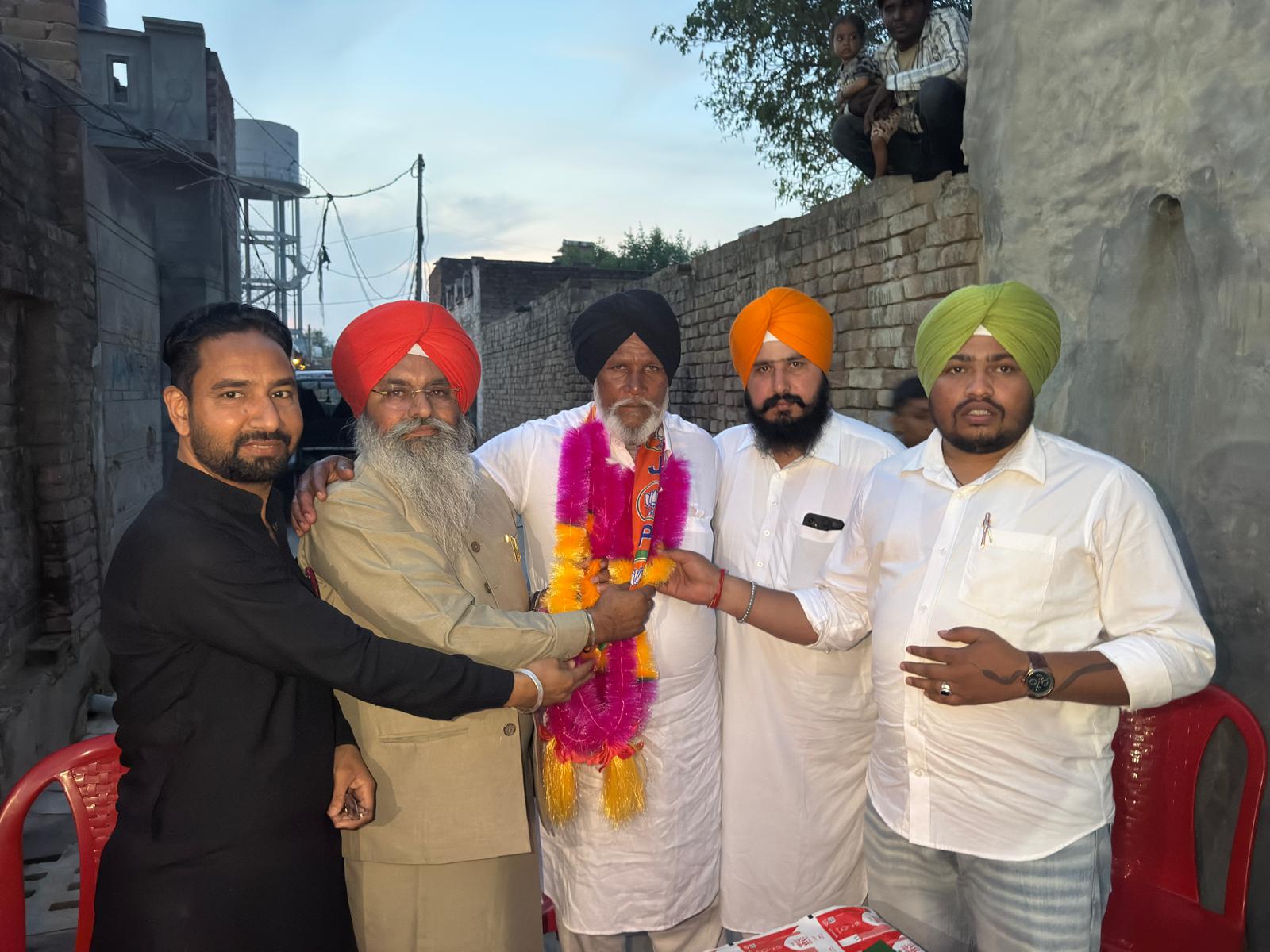 ਭਾਜਪਾ ਨੂੰ ਧਰਮਕੋਟ ਖੇਤਰ ਵਿੱਚ ਮਜ਼ਬੂਤੀ, ਅਕਾਲੀ ਦਲ ਦੇ ਸਾਬਕਾ ਵਰਕਰ ਬਲਵੰਤ ਸਿੰਘ ਬੱਗਾ ਭਾਜਪਾ ਵਿੱਚ ਸ਼ਾਮਿਲ