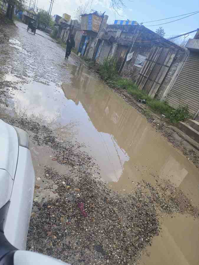 ਥੋੜ੍ਹੀ ਜਿਹੀ ਬਾਰਿਸ਼ ਨੇ ਫਗਵਾੜਾ ਵਿੱਚ ਵਿਕਾਸ ਦੇ ਖੋਖਲੇ ਦਾਅਵਿਆਂ ਦੀ ਖੋਲ੍ਹੀ ਪੋਲ : ਰਮਨ ਸ਼ਰਮਾ