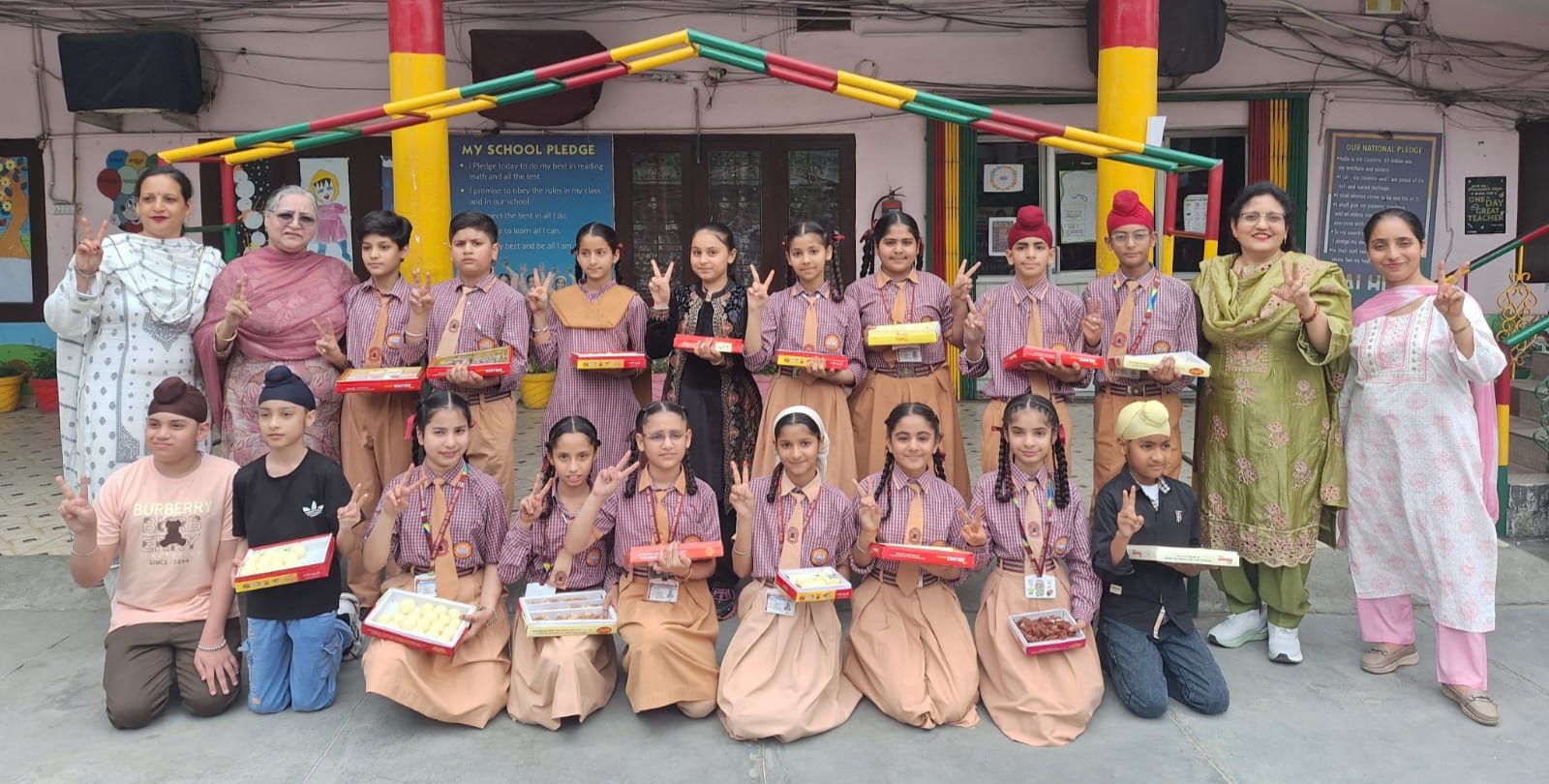 ਨਿਊ ਫਲਾਵਰਜ ਪਬਲਿਕ ਸੀ.ਸੈ. ਸਕੂਲ ਦੇ ਵਿਦਿਆਰਥੀਆਂ ਨੇ ਪੰਜਾਬ ਸਕੂਲ ਸਿਖਿਆ ਬੋਰਡ ਦੇ ਪੰਜਵੀਂ ਦੀ ਪ੍ਰੀਖਿਆ ਵਿਚੋਂ ਮਾਰੀਆ ਮੱਲਾਂ 