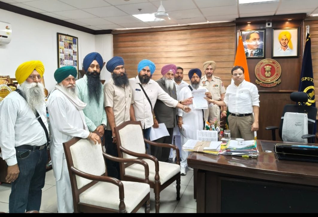 ਕਿਸਾਨ ਆਗੂਆਂ ਵੱਲੋਂ ਪ੍ਰਾਈਵੇਟ ਸਕੂਲ ਮਾਈਫੇ ਖਿਲਾਫ ਸੰਘਰਸ਼ ਦਾ ਐਲਾਨ 