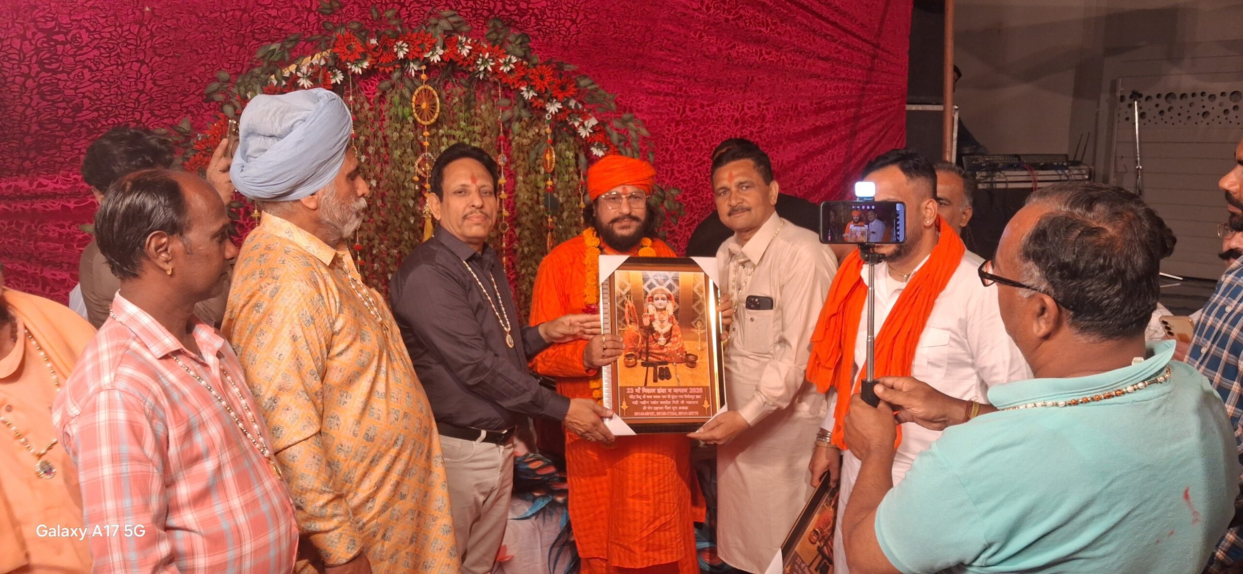 ਚੇਤਰ ਮਹੀਨੇ ਨੂੰ ਸਮਰਪਿਤ ਬਾਬਾ ਬਾਲਕ ਨਾਥ ਜੀ ਦਾ ਝੰਡਾ ਕੱਢਿਆ ਗਿਆ ਤੇ ਬੜੀ ਸ਼ਰਧਾ ਭਾਵਨਾ ਨਾਲ ਜਾਗਰਣ ਕਰਵਾਇਆ ਗਿਆ