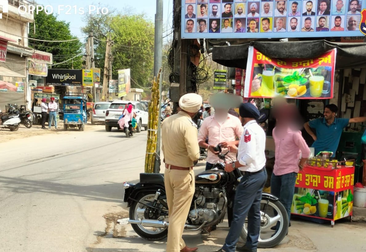ਟਰੈਫਿਕ ਨਿਯਮਾਂ ਦੀ ਉਲੰਘਣਾ ਕਰਨ ਵਾਲਿਆਂ ਖਿਲਾਫ ਨਿਰੰਤਰ ਕਾਰਵਾਈ