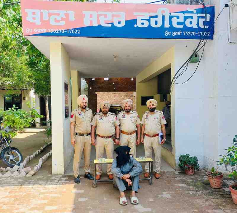 ਫਰੀਦਕੋਟ ਪੁਲਿਸ ਵੱਲੋਂ ਮੱਝਾ ਦੇ ਵਪਾਰੀ ਪਾਸੋ ਪੈਸੇ ਚੋਰੀ ਦੀ ਵਾਰਦਾਤ ਨੂੰ ਅੰਜਾਮ ਦੇਣ ਵਾਲਾ ਦੋਸ਼ੀ ਡਰਾਇਵਰ ਕੀਤਾ ਕਾਬੂ, ਦੋਸ਼ੀ ਪਾਸੋ ਚੋਰੀ ਕੀਤੇ ਗਏ ਪੈਸੇ ਵੀ ਕੀਤੇ ਗਏ ਬਰਾਮਦ