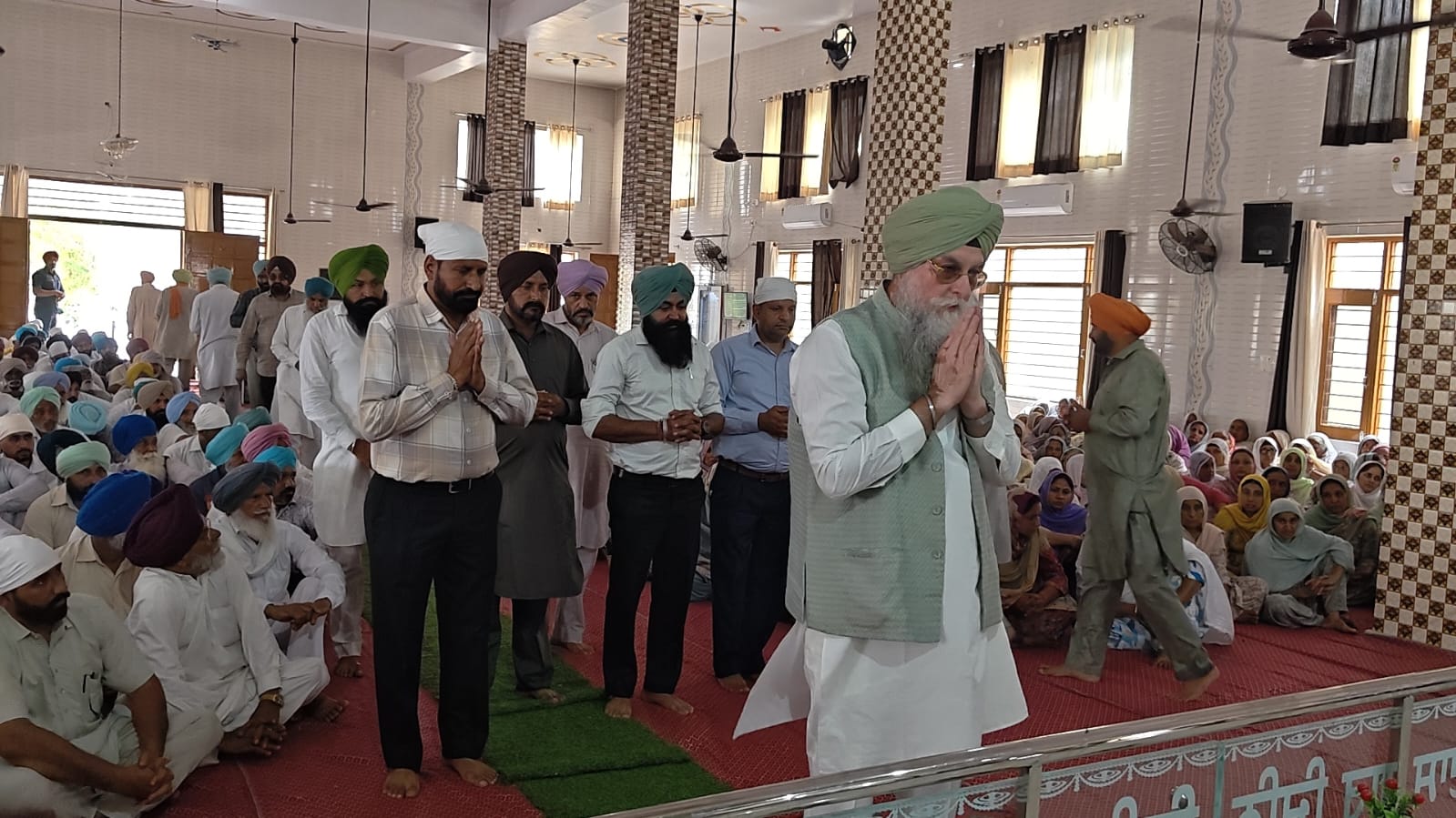 ਸਪੀਕਰ ਸੰਧਵਾਂ ਨੇ ਜਸਕਰਨ ਸਿੰਘ ਅਤੇ ਜਸਵਿੰਦਰ ਸਿੰਘ ਤੇ ਦੀ ਅੰਤਿਮ ਅਰਦਾਸ ਮੌਕੇ ਸ਼ਰਧਾਂਜਲੀ ਭੇਟ ਕੀਤੀ