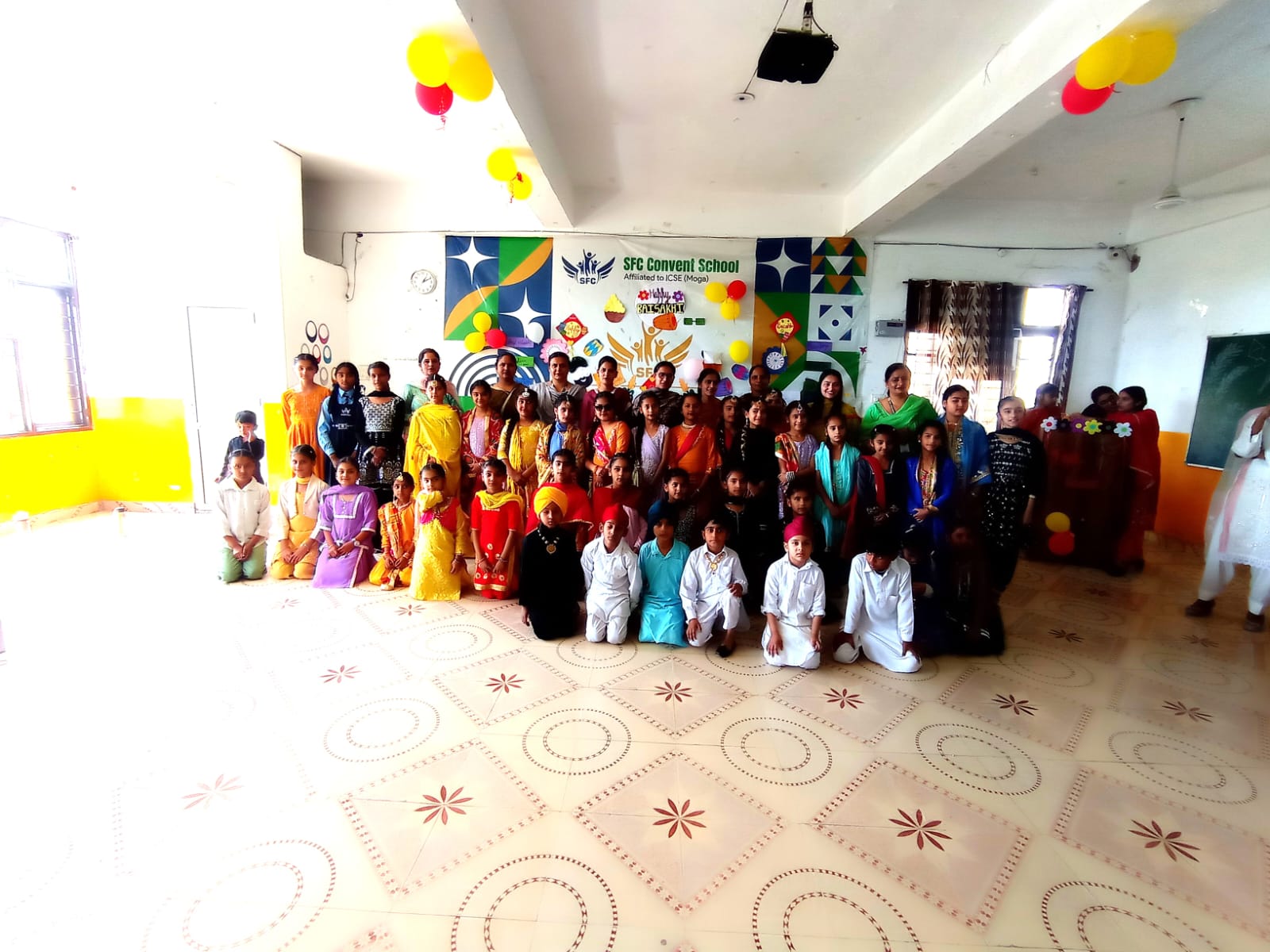 ਐਸ ਐਫ ਸੀ ਕਾਨਵੈਂਟ ਸਕੂਲ ਜਲਾਲਾਬਾਦ (ਪੂਰਬ) ਵਿੱਚ ਵਿਸਾਖੀ ਦਾ ਤਿਉਹਾਰ ਬੜੀ ਧੂਮਧਾਮ ਨਾਲ ਮਨਾਇਆ ਗਿਆ