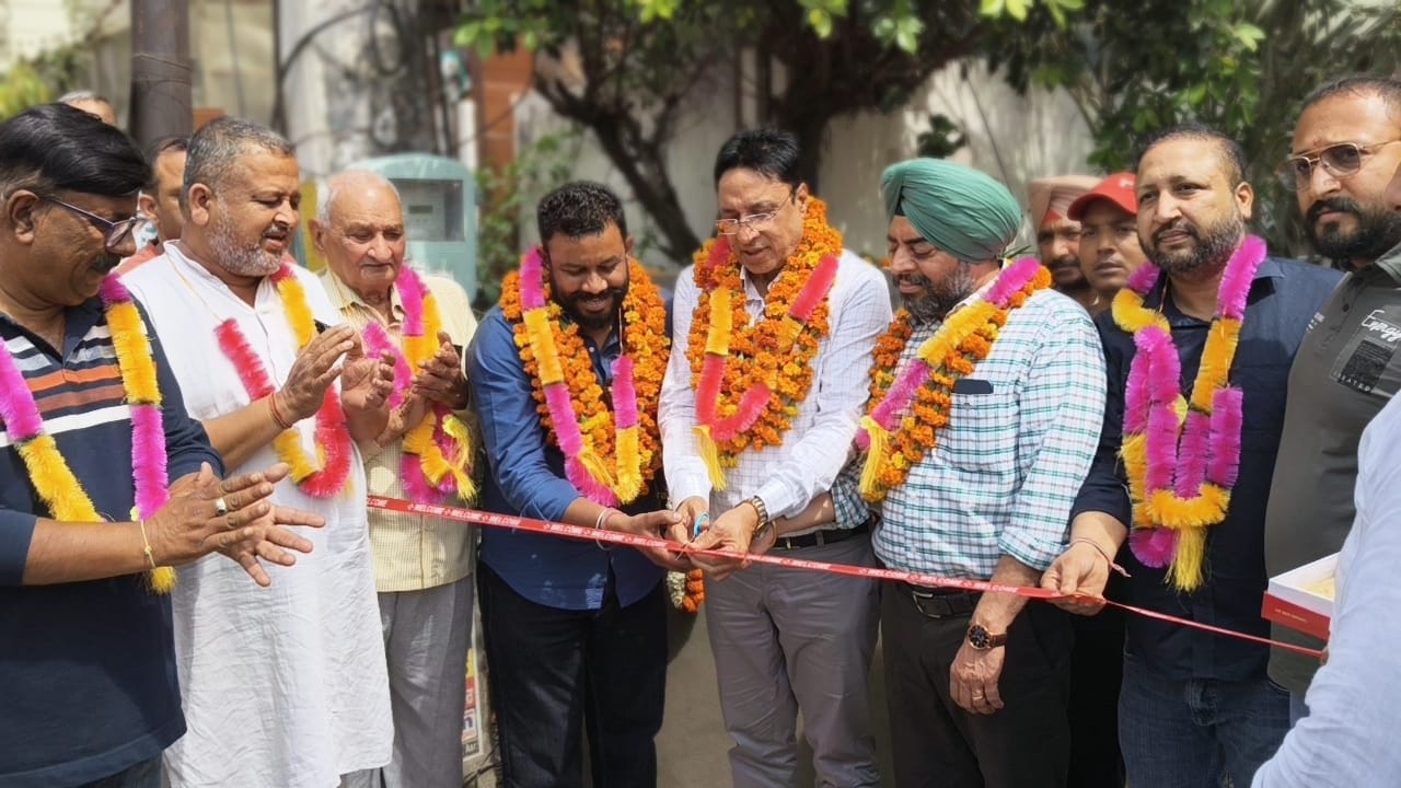 ਵਿਧਾਇਕ ਡਾ. ਗੁਪਤਾ ਨੇ ਟਿਊਬਵੈੱਲ ਦਾ ਉਦਘਾਟਨ ਕੀਤਾ: ਗਰਮੀਆਂ ਵਿੱਚ ਲੋਕਾਂ ਨੂੰ ਪਾਣੀ ਦੀ ਕਮੀ ਦਾ ਸਾਹਮਣਾ ਨਹੀਂ ਕਰਨਾ ਪਵੇਗਾ