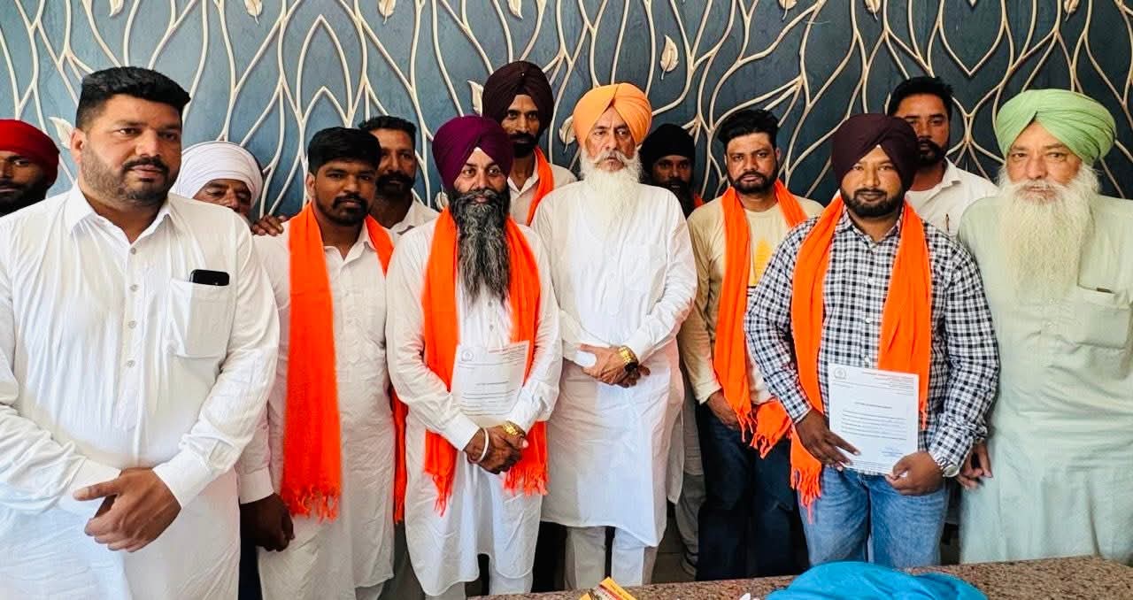 ਕਾਂਗਰਸ ਐਸ ਸੀ ਸੈੱਲ ਵਿੱਚ ਅੰਗਰੇਜ ਸਿੰਘ ਆਸਲ, ਬਲਾਕ ਪੱਟੀ ਦਾ ਚੇਅਰਮੈਨ ਅਤੇ ਨਿਸ਼ਾਨ ਸਿੰਘ ਜੌੜਾ, ਬਲਾਕ ਨੌਸ਼ਹਿਰਾ ਪੰਨੂੰਆ ਦੇ ਚੇਅਰਮੈਨ ਨਿਯੁਕਤ (ਸਾਬਕਾ ਵਿਧਾਇਕ ਹਰਮਿੰਦਰ ਸਿੰਘ ਗਿੱਲ ਨੇ ਦਿੱਤੇ ਨਿਯੁਕਤੀ ਪੱਤਰ)