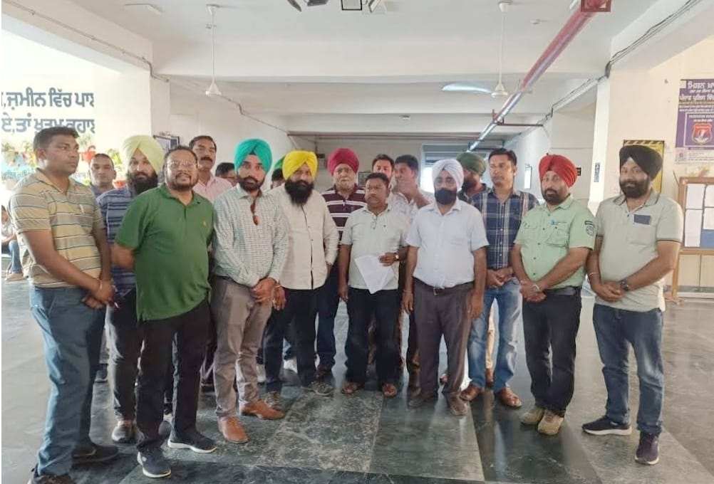 ਮਰਦਮਸ਼ੁਮਾਰੀ ਲਈ ਨਿਯੁਕਤ ਕੀਤੇ ਗਏ ਗਿਣਤੀਕਾਰਾਂ ਦੀ ਪ੍ਰਸ਼ਾਸਨ ਵੱਲੋਂ ਅਣਦੇਖੀ ਕਰਨਾ ਮੰਦਭਾਗਾ ਅਧਿਆਪਕ ਜਥੇਬੰਦੀਆਂ ਵਿੱਚ ਰੋਸ