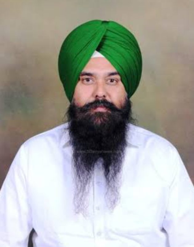 ਪੰਜਾਬ ਯੂਨੀਵਰਸਿਟੀ ਦੇ ਸਾਈਨਬੋਰਡਾਂ ‘ਤੇ ਮੁੜ ਪਰਤੇਗੀ ਪੰਜਾਬੀ, ਐਮ.ਪੀ. ਮਲਵਿੰਦਰ ਸਿੰਘ ਕੰਗ ਦੀ ਮੁਹਿੰਮ ਨੂੰ ਮਿਲੀ ਵੱਡੀ ਸਫਲਤਾ