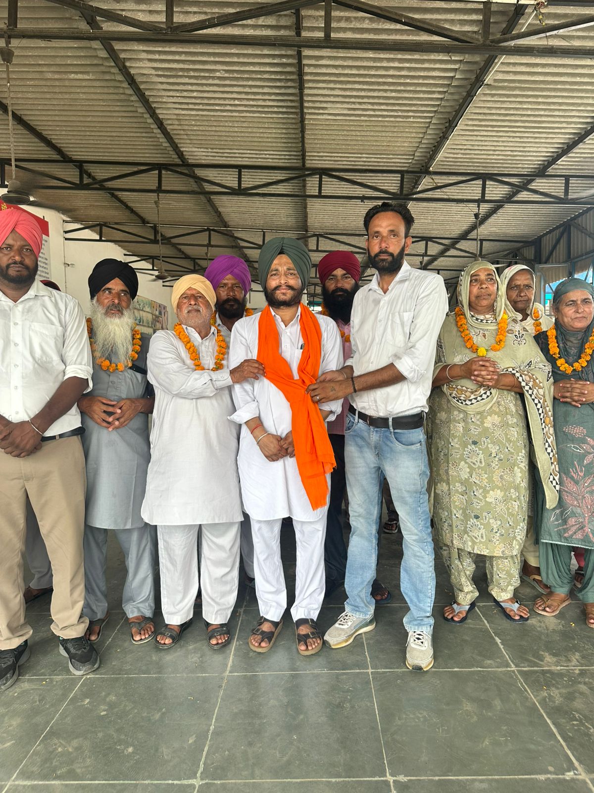 ਗੁਰੂਧਾਮਾਂ ਦੇ ਦਰਸ਼ਨਾਂ ਲਈ ਸੰਗਤਾਂ ਨੂੰ ਰਵਾਨਾਂ 