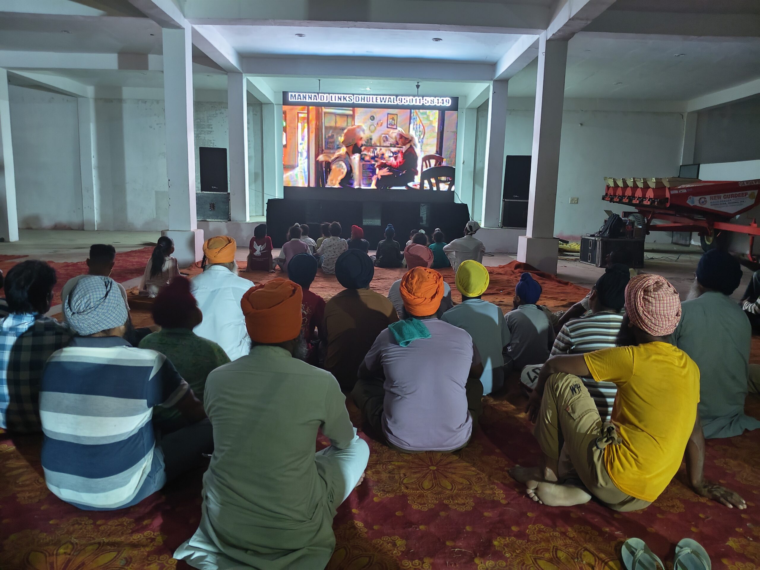 ਪਿੰਡ ਗੜੀ ਬੇਟ ‘ਚ ਦਿਖਾਈ ਗਈ ਭਾਈ ਜਸਵੰਤ ਸਿੰਘ ਖਾਲੜਾ ਦੇ ਜੀਵਨ ‘ਤੇ ਆਧਾਰਿਤ ਫਿਲਮ ‘ਸਤਲੁਜ’ ਸਕਰੀਨਿੰਗ ਦੇਖ ਕੇ ਲੋਕ ਹੋਏ ਭਾਵੁਕ, ਮਨੁੱਖੀ ਹੱਕਾਂ ਲਈ ਸ਼ਹੀਦੀ ਨੂੰ ਕੀਤਾ ਯਾਦ