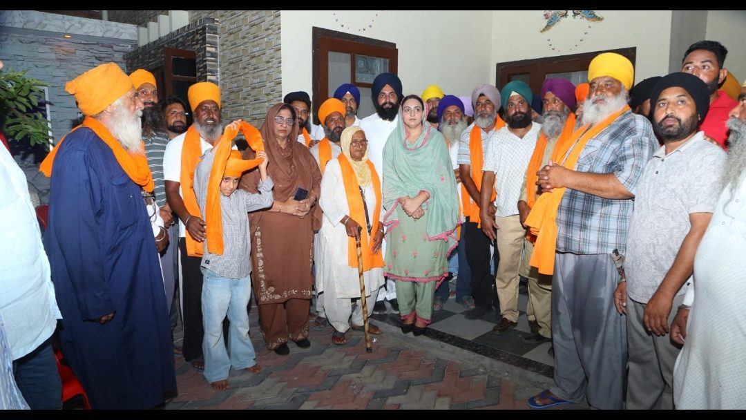 ਕੱਦ ਗਿੱਲ ਤੋਂ ਸ਼੍ਰੋਮਣੀ ਅਕਾਲੀ ਦਲ ਨੂੰ ਵੱਡਾ ਬਲ, ਰਮਨਦੀਪ ਸ਼ੇਰੋ ਤੇ ਬਿੱਲਾ ਸ਼ੇਰੋ ਨੇ ਪਰਿਵਾਰਾ ਨੂੰ ਕੀਤਾ ਸ਼ਾਮਿਲ