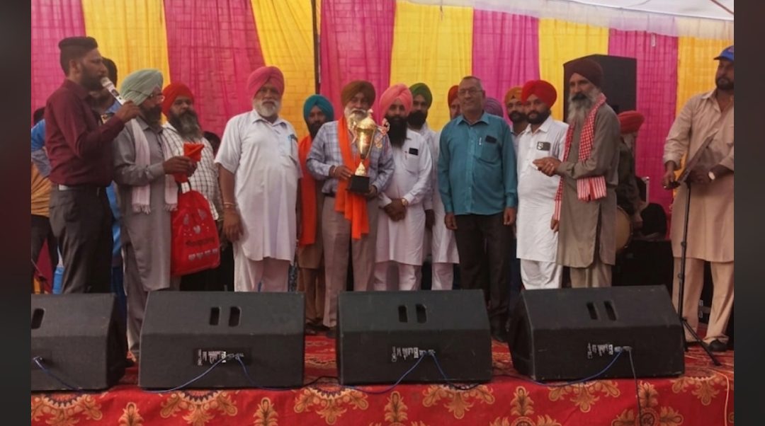 ​ਪਿੰਡ ਦੁਲਚੀਪੁਰ ‘ਚ 33ਵਾਂ ਜੋੜ ਮੇਲਾ ਧੂਮਧਾਮ ਨਾਲ ਸੰਪੰਨ; ਜੇ.ਈ. ਪ੍ਰਤਾਪ ਸਿੰਘ ਦਾ ਕੀਤਾ ਗਿਆ ਉਚੇਚਾ ਸਨਮਾਨ