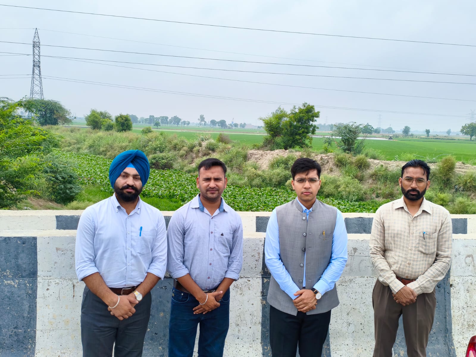 ਐੱਸਡੀਐਮ ਤਪਾ ਆਯੂਸ਼ ਗੋਇਲ ਵੱਲੋਂ ਡਰੇਨਾਂ ਦੀ ਸਫ਼ਾਈ ਦੇ ਪ੍ਰਬੰਧਾਂ ਦਾ ਜਾਇਜ਼ਾ  ਮੌਨਸੂਨ ਦੌਰਾਨ ਪਾਣੀ ਦੀ ਨਿਕਾਸੀ ਨੂੰ ਸੁਚਾਰੂ ਬਣਾਈ ਰੱਖਣ ਲਈ ਅਧਿਕਾਰੀਆਂ ਨੂੰ ਦਿੱਤੇ ਲੋੜੀਂਦੇ ਦਿਸ਼ਾ-ਨਿਰਦੇਸ਼