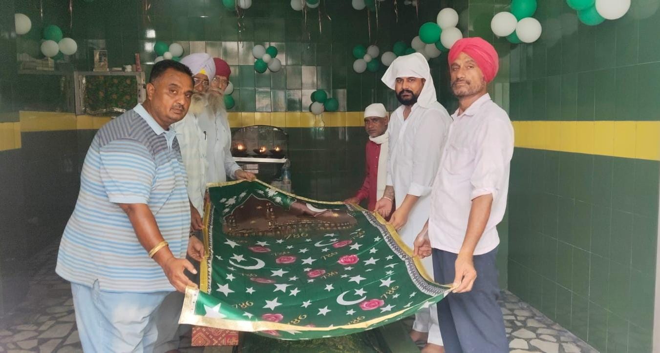 ਜੈ ਬਾਬਾ ਘਮੰਡ ਸ਼ਾਹ ਦਰਗਾਹ ‘ਤੇ ਸਲਾਨਾ ਭੰਡਾਰਾ ਕਰਵਾਇਆ