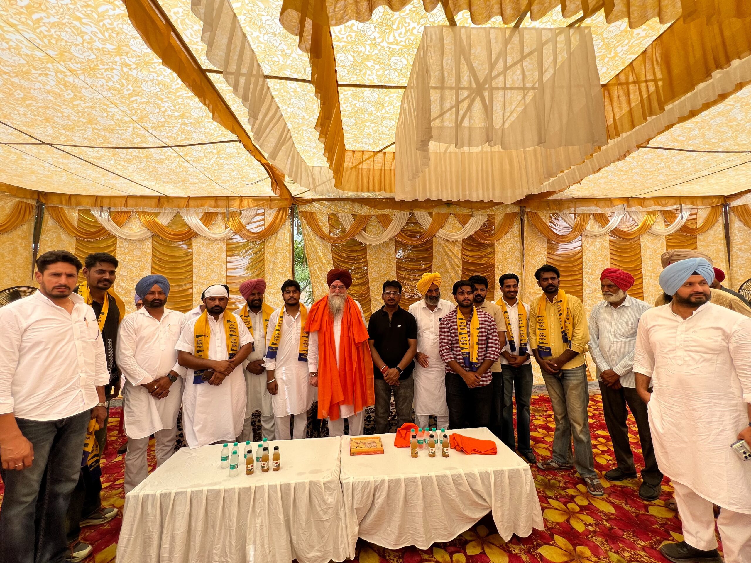 ਸਪੀਕਰ ਸੰਧਵਾਂ ਨੇ ਪਿੰਡ ਮੌੜ ਵਿਖੇ ਪਾਰਟੀ ਵਰਕਰਾਂ ਨਾਲ ਕੀਤੀ ਮੀਟਿੰਗ- ਆਮ ਆਦਮੀ ਪਾਰਟੀ ਵਿੱਚ ਸ਼ਾਮਿਲ ਹੋਣ ਤੇ ਸਪੀਕਰ ਸੰਧਵਾ ਨੇ ਕੀਤਾ ਸਵਾਗਤ