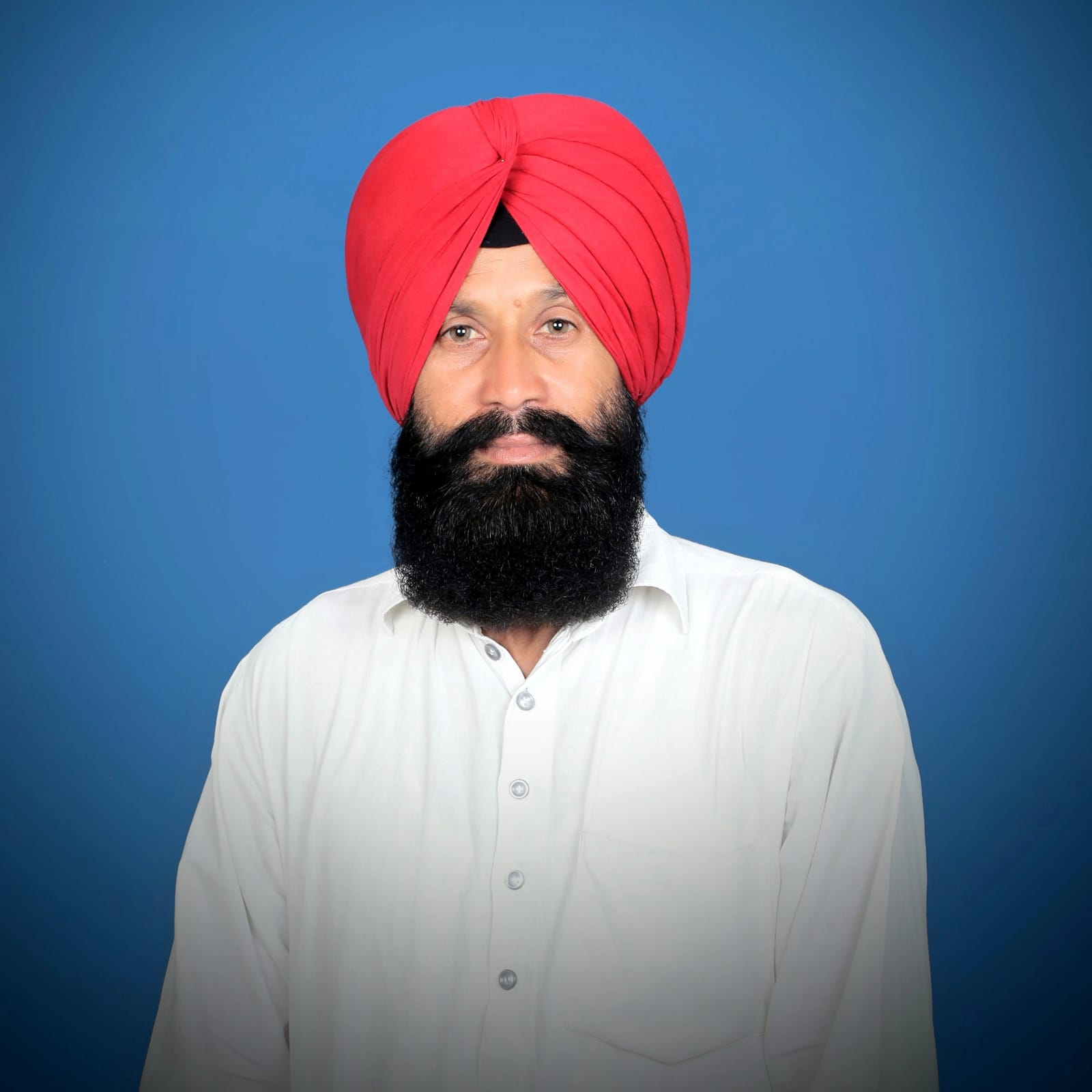 ਸਮਾਜ ਵਿੱਚ ਨੇ ਗਿਰਾਵਟਾਂ ਜੀ ਭਾਰੀਆਂ,ਆਜੋ ਲੇਖਕੋ ਨਿਭਾਈਏ ਜਿਮੇਵਾਰੀਆਂ”ਗੀਤ ਜਲਦੀ ਹੀ ਯੂ ਟਿਊਬ ਤੇ ਫੇਸਬੁੱਕ ਤੇ ਸੁਣੋਂਗੇ : ਦੱਦਾਹੂਰ