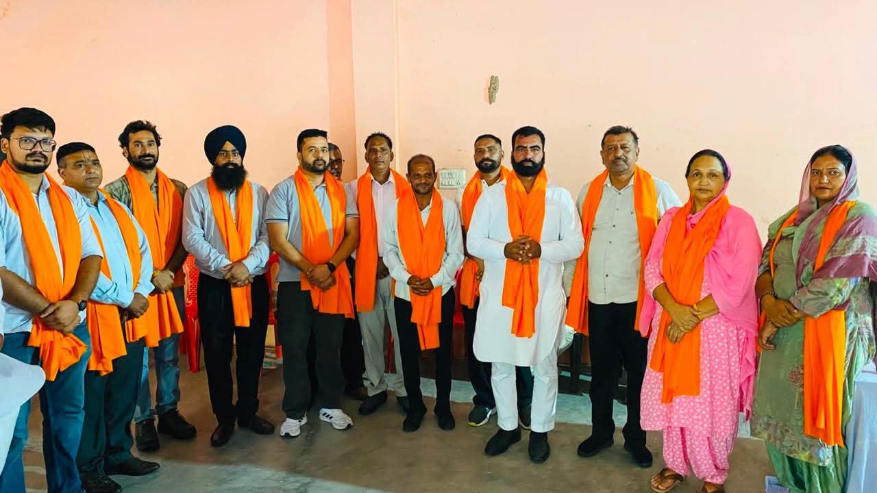 *ਵਿਧਾਇਕਾ ਸੰਤੋਸ਼ ਕਟਾਰੀਆ ਵੱਲੋਂ ਪਿੰਡ ਮੁੱਖ਼ੂਪੁਰ ਵਿਖੇ 42.70 ਲੱਖ ਦੀ ਲਾਗਤ ਵਾਲੇ ਟਿਊਬਵੈੱਲ ਅਤੇ ਟੈਂਕੀ ਦਾ ਉਦਘਾਟਨ* *​ਹਰ ਪਿੰਡ ਨੂੰ ਬੁਨਿਆਦੀ ਸਹੂਲਤਾਂ ਅਤੇ ਸਾਫ਼ ਪੀਣ ਵਾਲਾ ਪਾਣੀ ਮੁਹੱਈਆ ਕਰਵਾਉਣ ਲਈ ਮਾਨ ਸਰਕਾਰ ਵਚਨਬੱਧ: ਸੰਤੋਸ਼ ਕਟਾਰੀਆ* *​ਪਿਛਲੀਆਂ ਸਰਕਾਰਾਂ ਦੀ ਬਜਾਏ ਆਪ ਸਰਕਾਰ ਗੱਲਾਂ ‘ਚ ਨਹੀਂ, ਕੰਮਾਂ ‘ਚ ਰੱਖਦੀ ਹੈ ਵਿਸ਼ਵਾਸ: ਅਸ਼ੋਕ ਕਟਾਰੀਆ*
