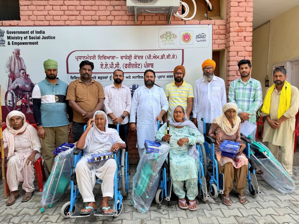 ਸੇਵਾ ਦੀ ਰਾਹ, ਉਮੀਦਾਂ ਦੇ ਚਿਰਾਗ 55 ਲੋੜਵੰਦਾਂ ਨੂੰ ਮੁਫ਼ਤ ਸਹਾਇਕ ਉਪਕਰਣ, ਮਿਸ਼ਨ 2027 ਤਹਿਤ ਤੀਜਾ ਕੈਂਪ ਸਫ਼ਲ