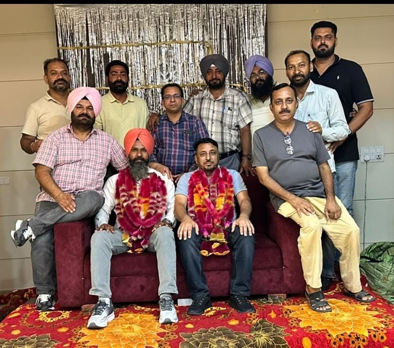 ਰੋਟਰੀ ਕਲੱਬ ਗੋਲਡ ਦੇ ਪ੍ਰਧਾਨ ਸੁਰਜੀਤ ਸਿੰਘ  ਸੈਕਟਰੀ ਬਲਦੇਵ ਸਿੰਘ ਸੁਨੇਹਾ  ਨੇ ਅਹੁਦਾ ਸੰਭਾਲਿਆ       