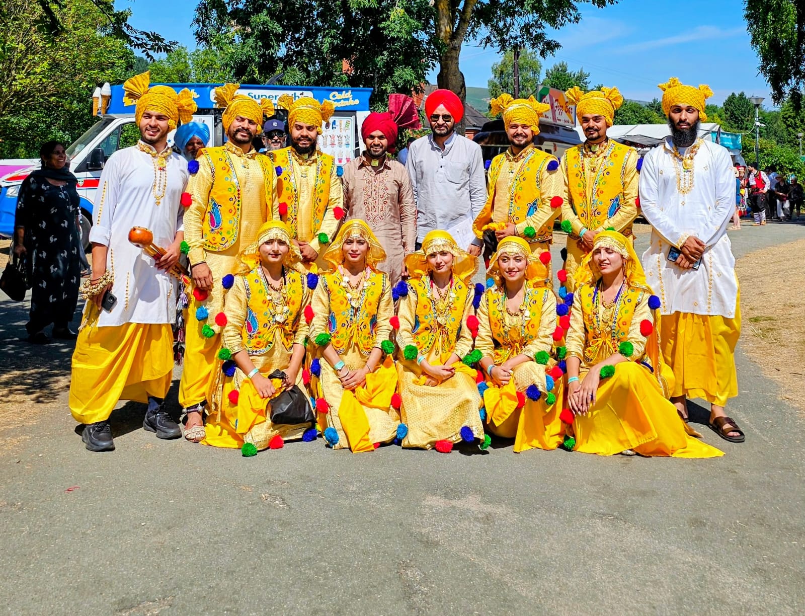 ਲੈਂਗੋਲੇਨ ਫੈਸਟੀਵਲ ਵੇਲਜ਼ ਇੰਗਲੈਂਡ ਦੇ ਵਿੱਚ 8 ਜੁਲਾਈ ਤੋਂ ਲੈ ਕੇ 12 ਜੁਲਾਈ 2026 ਤੱਕ   ਨੱਚਦਾ ਪੰਜਾਬ ਯੂਥ ਕਲੱਬ ਕੁਰਾਲੀ ਪੰਜਾਬ ਜੋ ਕਿ ਪਿਛਲੇ ਕਈ ਸਾਲਾਂ ਤੋਂ ਇਸ ਮੇਲੇ ਵਿੱਚ ਵੱਧ ਚੜ ਕੇ ਹਿੱਸਾ ਲੈਂਦਾ 