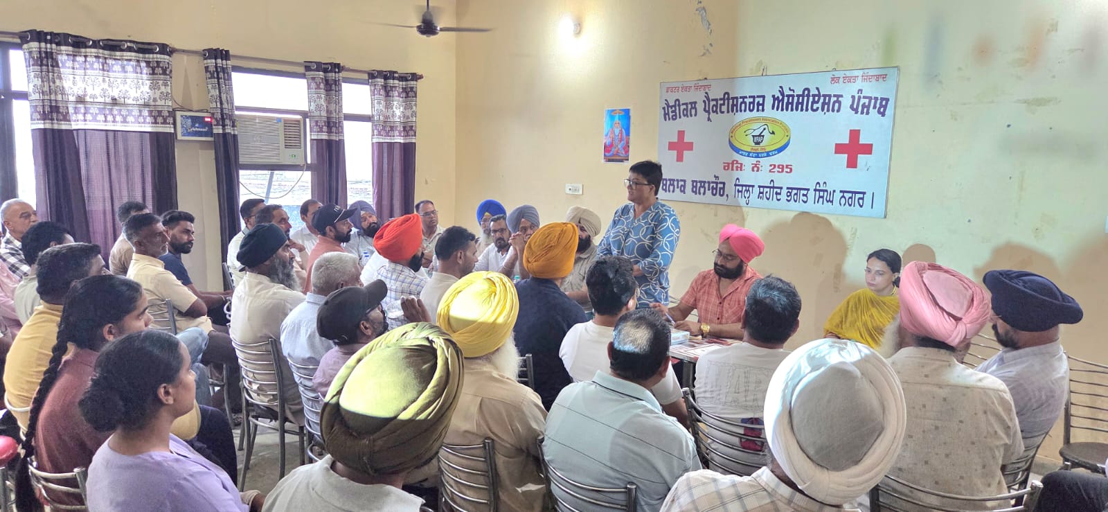 ਮੈਡੀਕਲ ਪ੍ਰੈਕਟੀਸ਼ਨਰਜ਼ ਐਸੋਸੀਏਸ਼ਨ ਬਲਾਚੌਰ ਦੀ ਮੀਟਿੰਗ ‘ਚ ਜ਼ਿਲ੍ਹੇ ‘ਚੋਂ ਤੀਜਾ ਸਥਾਨ ਪ੍ਰਾਪਤ ਕਰਨ ਵਾਲੀ ਮੁਸਕਾਨ ਦਾ ਕੀਤਾ ਸਨਮਾਨ: ਚਾਹਲ
