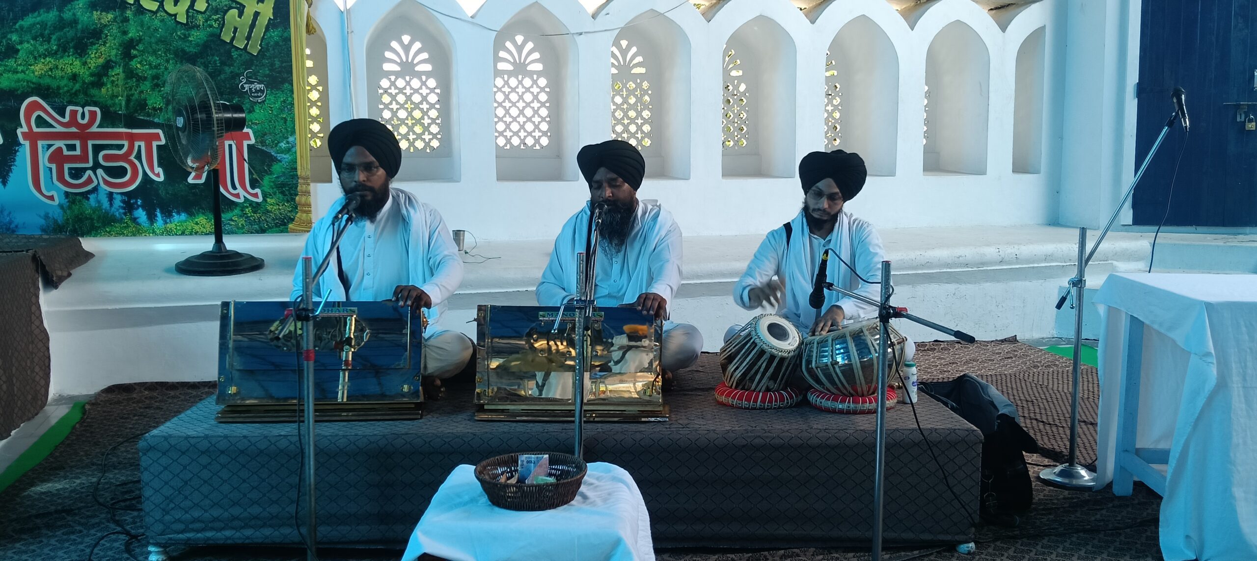 ​ਸ੍ਰੀ ਕੀਰਤਪੁਰ ਸਾਹਿਬ ਵਿਖੇ ਸਾਵਣ ਮਹੀਨੇ ਦੀ ਸੰਗਰਾਂਦ ਦਾ ਦਿਹਾੜਾ ਸ਼ਰਧਾ ਭਾਵਨਾ ਨਾਲ ਮਨਾਇਆ   ​ਗੁਰਦੁਆਰਾ ਬਾਬਾ ਗੁਰਦਿੱਤਾ ਜੀ ਵਿਖੇ ਸਜੇ ਵਿਸ਼ੇਸ਼ ਧਾਰਮਿਕ ਦੀਵਾਨ, ਸੰਗਤਾਂ ਨੇ ਟੇਕਿਆ ਮੱਥਾ