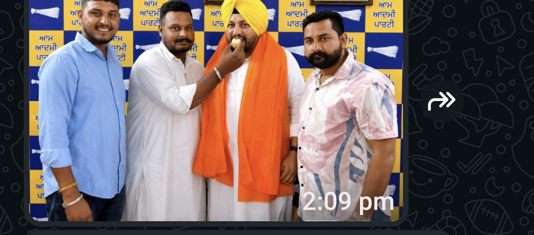 ਅਮਨ ਰਾਜਪੂਤ ਵਲੋ ਇੰਪਰੂਵਮੈਂਟ ਟਰੱਸਟ ਚੇਅਰਮੈਨ ਸਰਬਜੋਤ ਸਿੰਘ ਧੰਜਲ ਸਨਮਾਨਿਤ