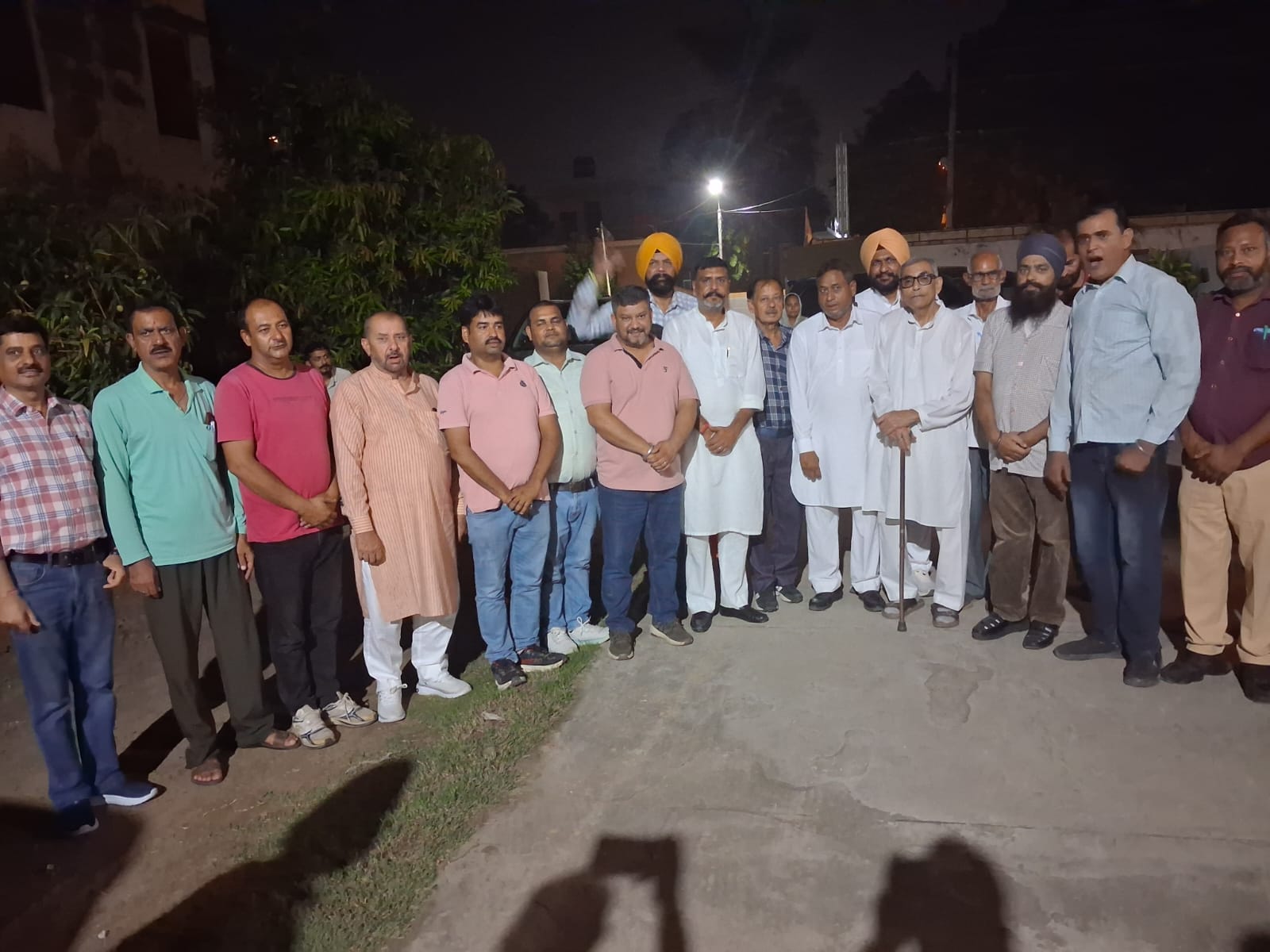 ਅਨੂਪ ਸ਼ਰਮਾ ਦੇ ਖੰਨਾ ਭਾਜਪਾ ਪ੍ਰਧਾਨ ਬਣਨ ’ਤੇ ਦੋਰਾਹਾ ’ਚ ਸ਼ਾਨਦਾਰ ਸਵਾਗਤ ਸੁਖਜੀਵ ਸਿੰਘ ਬੇਦੀ ਅਤੇ ਬਿੱਲਾ ਬੈਕਟਰ ਵੱਲੋਂ ਸਵਾਗਤ ਸਮਾਰੋਹ ਆਯੋਜਿਤ
