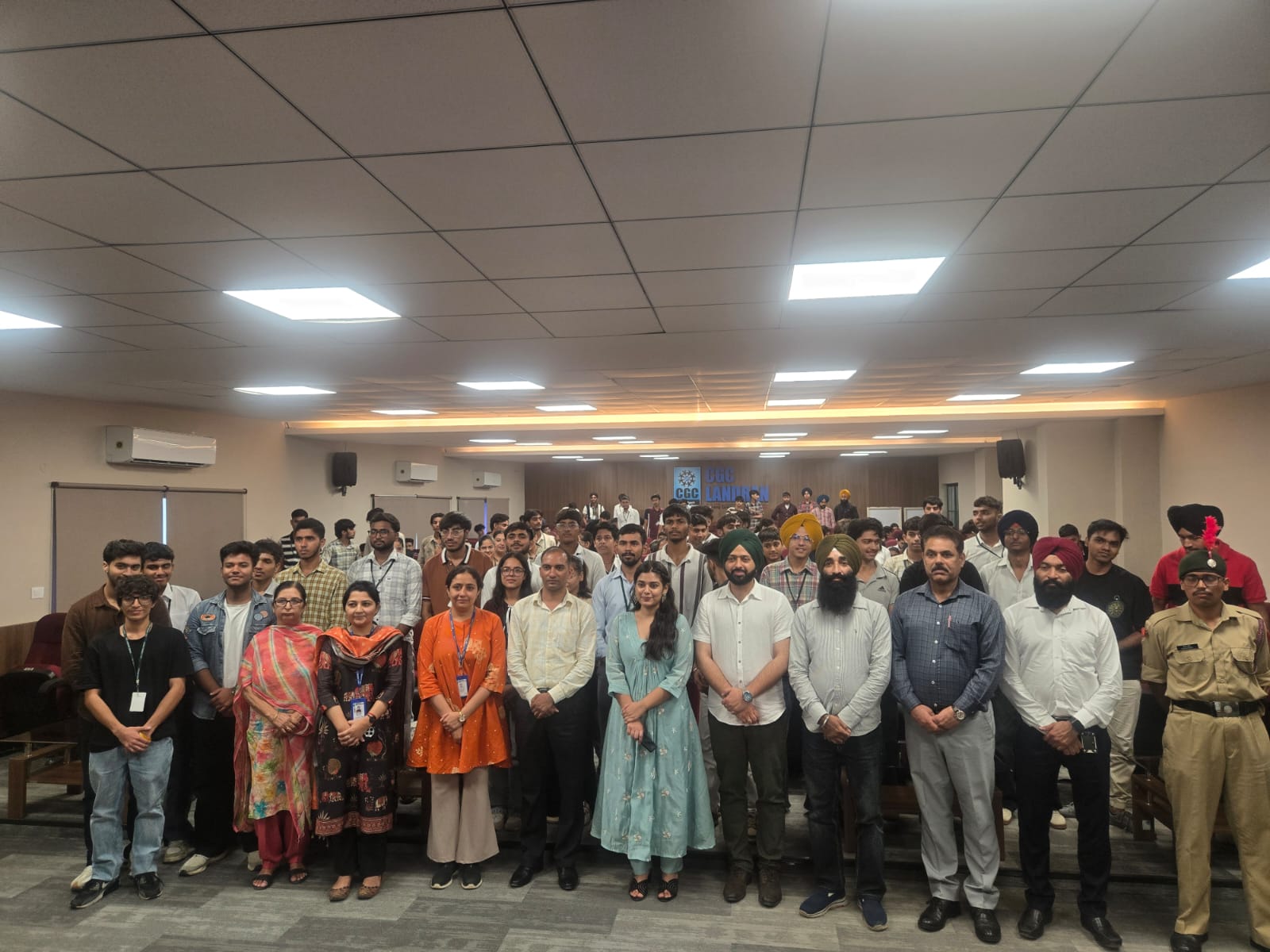 ਪੰਜਾਬ ਰੈੱਡ ਕ੍ਰਾਸ IRCA ਕੁਰਾਲੀ ਵੱਲੋਂ CGC ਲੈਂਡਰਾਂ ਵਿਖੇ ਨਸ਼ਾ ਮੁਕਤੀ ਜਾਗਰੂਕਤਾ ਸੈਮੀਨਾਰ ਲੈਂਡਰਾਂ
