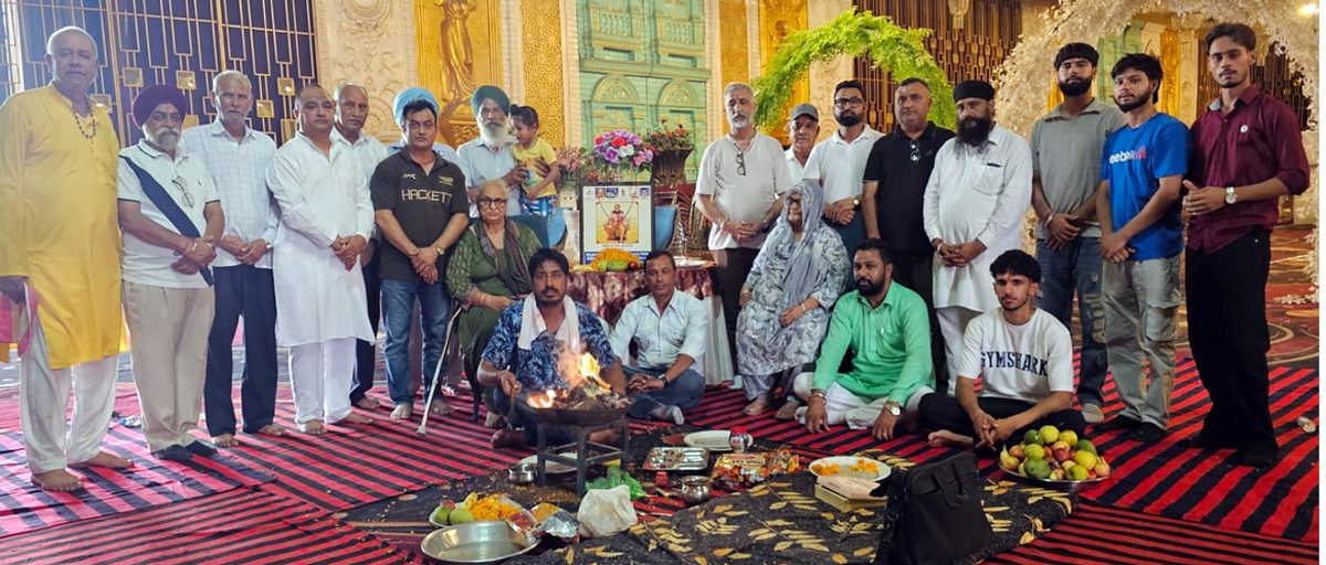 ਪ੍ਰਜਾਪਤੀ ਭਾਈਚਾਰੇ ਨੇ ਸ਼ਰਧਾ ਨਾਲ ਮਨਾਈ ਦਕਸ਼ ਪ੍ਰਜਾਪਤੀ ਮਹਾਰਾਜ ਦੀ ਜਯੰਤੀ * ਧਾਰਮਿਕ ਪਰੰਪਰਾਵਾਂ ਨਾਲ ਜੁੜਾਅ ਭਾਈਚਾਰੇ ਦੀ ਮਜਬੂਤੀ ਲਈ ਜਰੂਰੀ : ਅਸ਼ੋਕ ਮਨੀਲਾ