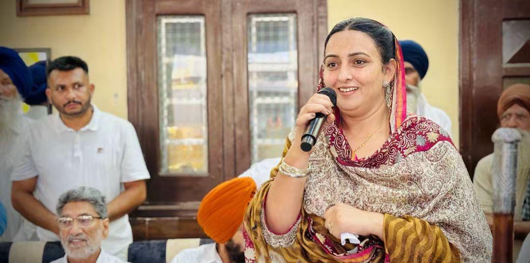 ਘਰ-ਘਰ ਜਾ ਕੇ ਪ੍ਰਚਾਰ ਕਰਨ ਵਾਲੇ ਪਹਿਲਾਂ ਪੰਜਾਬ ਦੀ ਜ਼ਮੀਨੀ ਹਕੀਕਤ ਦੱਸਣ : ਰਮਨਦੀਪ ਕੌਰ ਸ਼ੇਰੋਂ ‘ਆਪ’ ਵਰਕਰਾਂ ਤੋਂ ਜਦੋਂ ਪੰਜਾਬ ਦੀ ਜਨਤਾ ਸਵਾਲ ਕਰੇ ਤਾਂ ਮਾਨ ਸਰਕਾਰ ਲਾਠੀਚਾਰਜ ਜਾਂ ਝੂਠੇ ਪਰਚਿਆਂ ਦਾ ਸਹਾਰਾ ਨਾ ਲਵੇ : ਰਮਨਦੀਪ ਕੌਰ ਸ਼ੇਰੋਂ