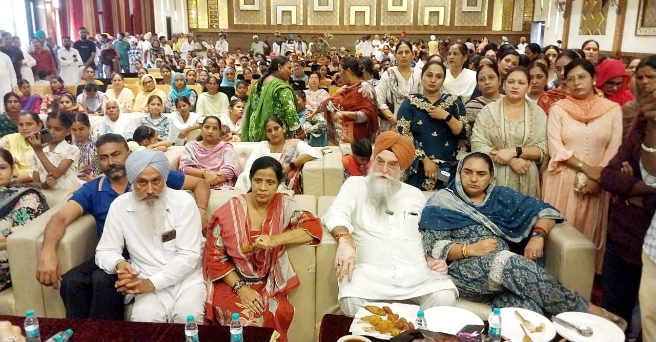 ਮਾਵਾਂ-ਧੀਆਂ ਸਤਿਕਾਰ ਯੋਜਨਾ ਨੂੰ ਸਫ਼ਲ ਬਣਾਉਣ ਵਿੱਚ ਸਖੀਆਂ ਦੀ ਭੂਮਿਕਾ ਅਹਿਮ: ਸਪੀਕਰ ਸੰਧਵਾਂ