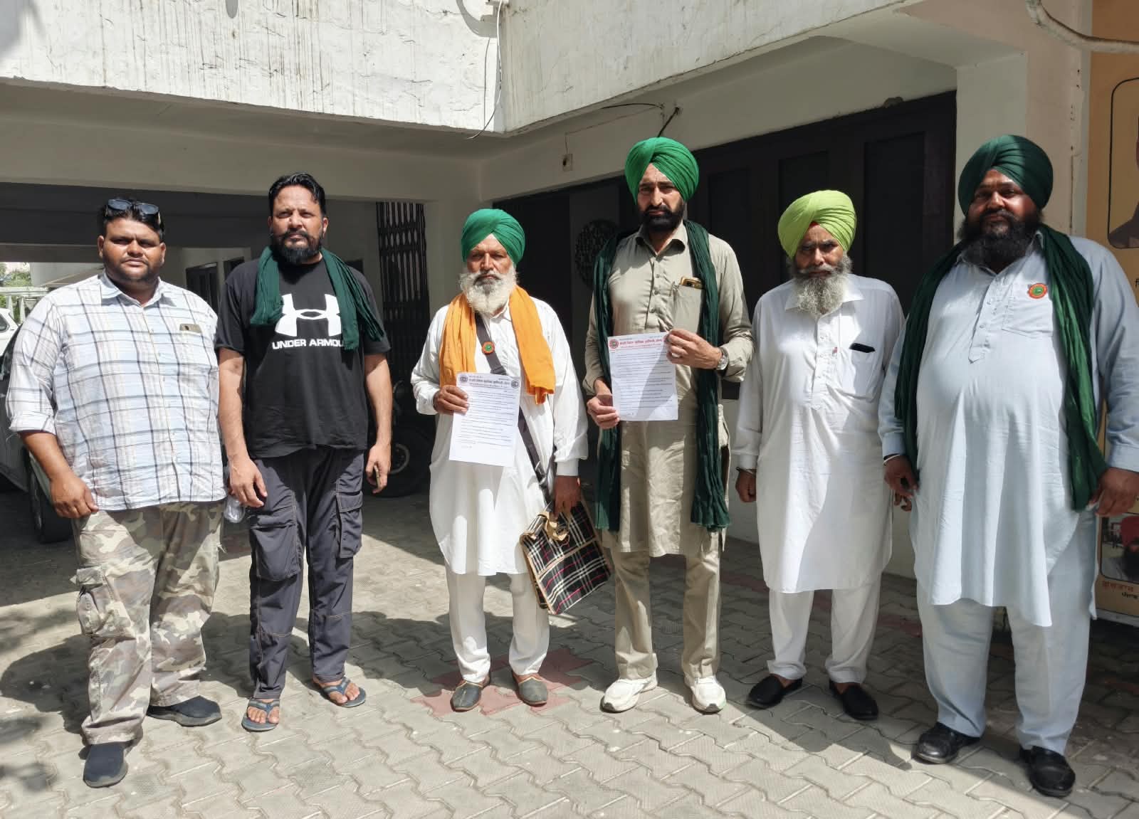 ਭਾਰਤੀ ਕਿਸਾਨ ਯੂਨੀਅਨ ਕ੍ਰਾਂਤੀਕਾਰੀ ਨੇ ਕਿਸਾਨੀ ਮੁਸ਼ਕਲਾਂ ਨੂੰ ਲੈ ਕੇ ਪ੍ਰਸ਼ਾਸਨ ਖ਼ਿਲਾਫ਼ ਖੋਲ੍ਹਿਆ ਮੋਰਚਾ